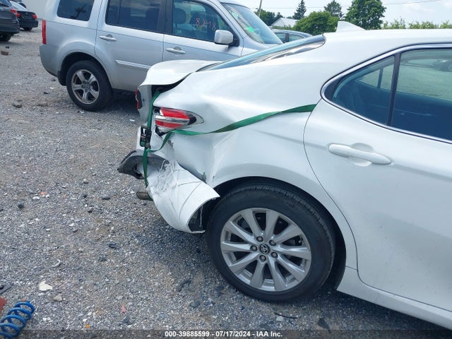 Toyota CAMRY LE 2020 4T1C11AK0LU344632 Image 6
