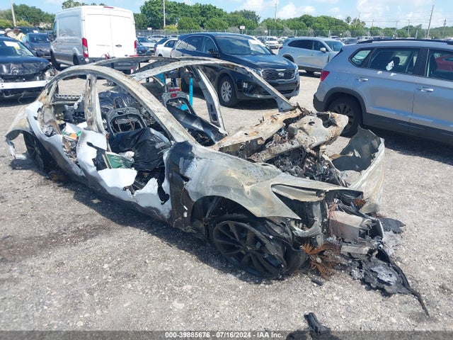 2020 5YJ3E1EB2LF790843 main image