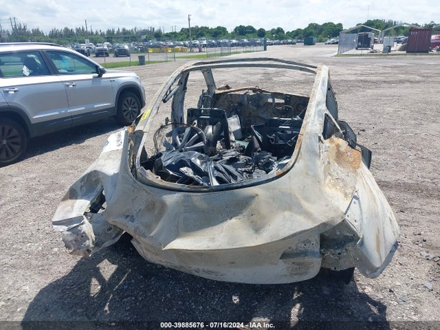 Tesla Model 3 Long Range Dual Motor All-wheel Drive 2020 5YJ3E1EB2LF790843 Image 16