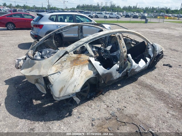 Tesla Model 3 Long Range Dual Motor All-wheel Drive 2020 5YJ3E1EB2LF790843 Image 4