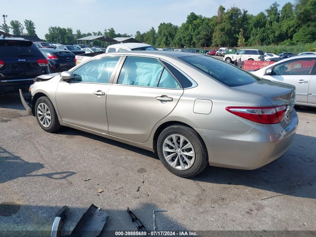 Toyota CAMRY LE 2017 4T1BF1FK7HU425494 Image 3