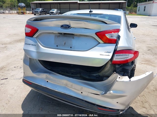 3FA6P0HD2GR186041 Ford FUSION SE