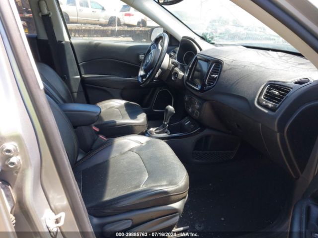 3C4NJCCB3LT187338 Jeep Compass Limited Fwd