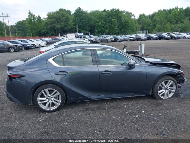 Lexus IS 300 2021 JTHC81F25M5046077 Image 13