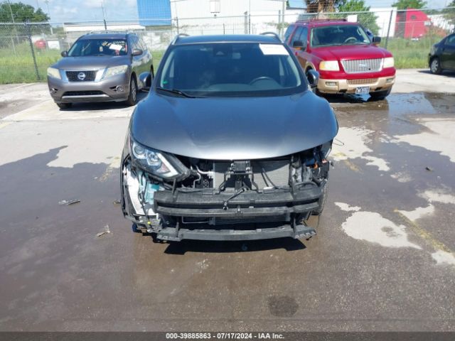 JN1BJ1CP9KW524139 Nissan Rogue Sport Sv