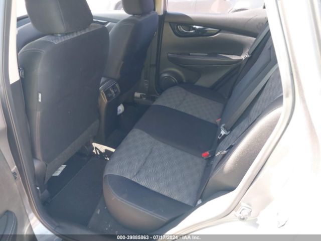 JN1BJ1CP9KW524139 Nissan Rogue Sport Sv