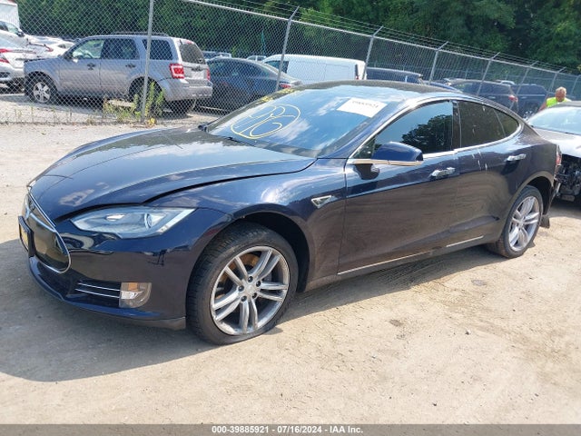 2013 TESLA MODEL S 5YJSA1AG6DFP04833 Photo 1