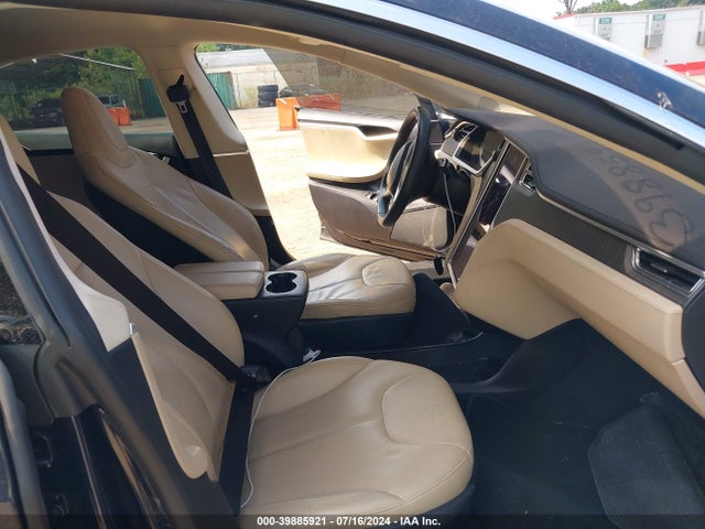 2013 TESLA MODEL S 5YJSA1AG6DFP04833 Photo 4