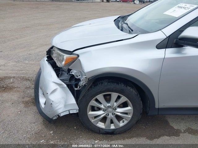 Toyota Rav4 Limited 2015 JTMDFREV6FD130424 Image 18