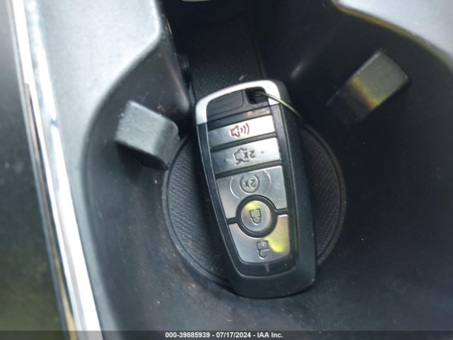 3FA6P0MU9KR154332 Ford Fusion Hybrid Sel