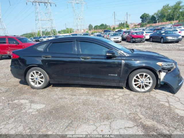 3FA6P0MU9KR154332 Ford Fusion Hybrid Sel