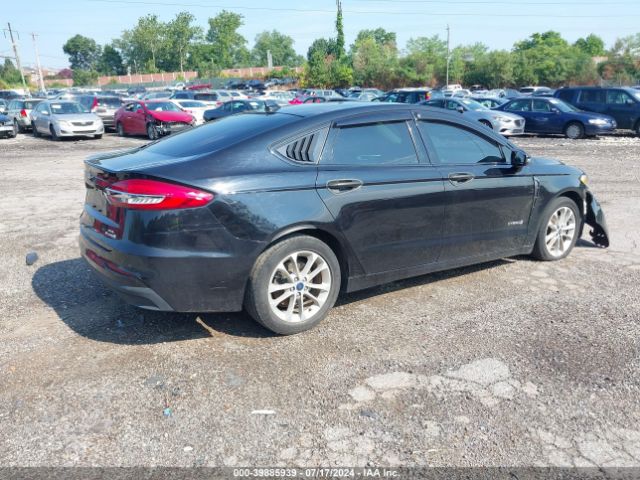 3FA6P0MU9KR154332 Ford Fusion Hybrid Sel