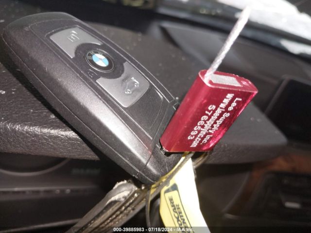 WBA3B1G55FNT03850 BMW 320i
