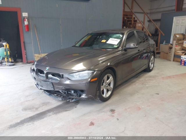 WBA3B1G55FNT03850 BMW 320i