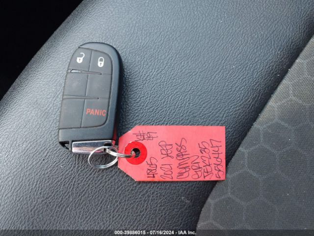 3C4NJCBB9MT556447 Jeep Compass Latitude Fwd