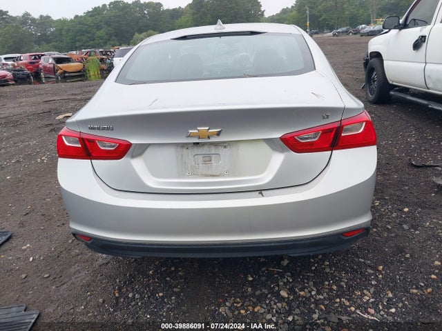 Chevrolet MALIBU LT 2018 1G1ZD5STXJF104096 Image 16