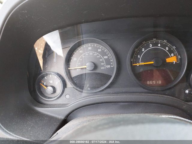 1C4NJPBA8FD246278 Jeep Patriot Altitude Edition