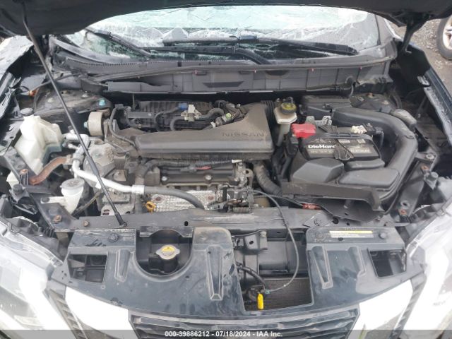KNMAT2MV8JP607124 Nissan ROGUE SV