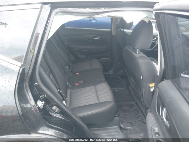 KNMAT2MV8JP607124 Nissan ROGUE SV