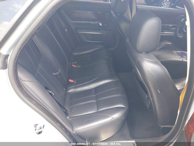 2012 JAGUAR XJ SAJWA1CB6CLV23375 Photo 7