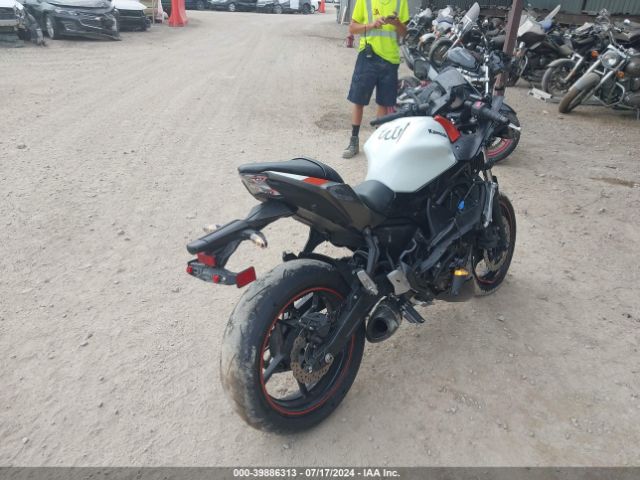 2023 KAWASAKI EX650 ML5EXER17PDA94744 Photo 3