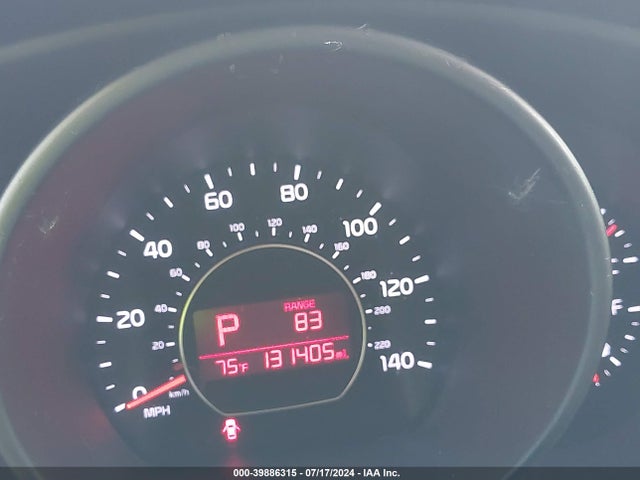 KIA SOUL + 2014 KNDJP3A55E7014437 Image 7