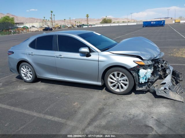 4T1C11AKXNU688892 Toyota CAMRY LE