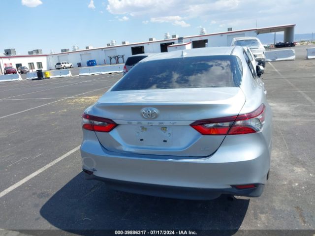 4T1C11AKXNU688892 Toyota CAMRY LE