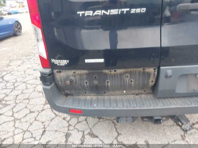 Ford Transit-250 2017 1FTYR2XG4HKA67045 Image 6