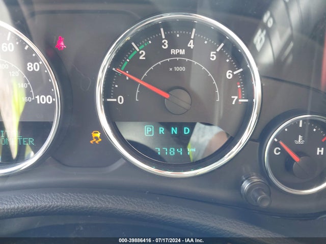 1C4BJWDG5GL134351 Jeep Wrangler Unlimited Sport
