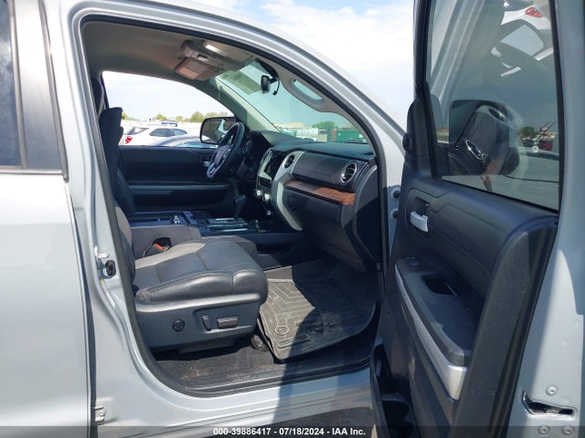 5TFHY5F12JX726976 Toyota Tundra Limited 5.7l V8
