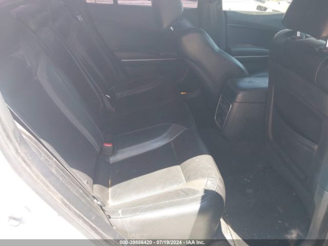 2C3CDXBGXKH743739 Dodge Charger Sxt Rwd