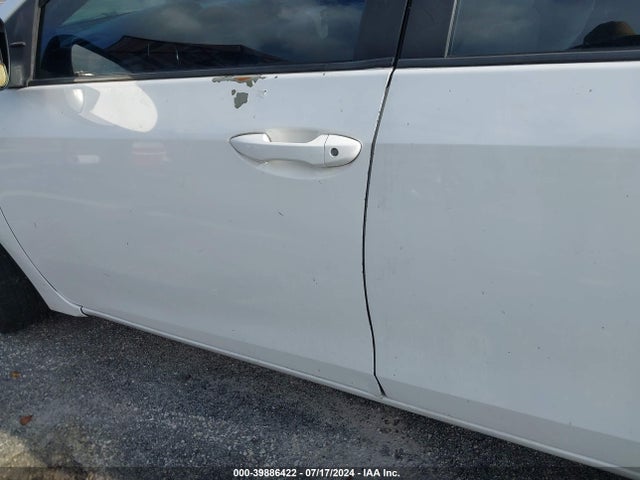 Toyota COROLLA LE 2014 5YFBURHE8EP026988 Image 14