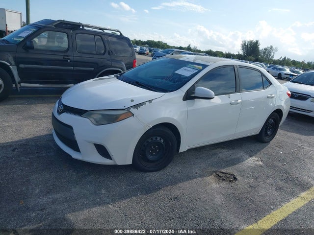 Toyota COROLLA LE 2014 5YFBURHE8EP026988 Image 2