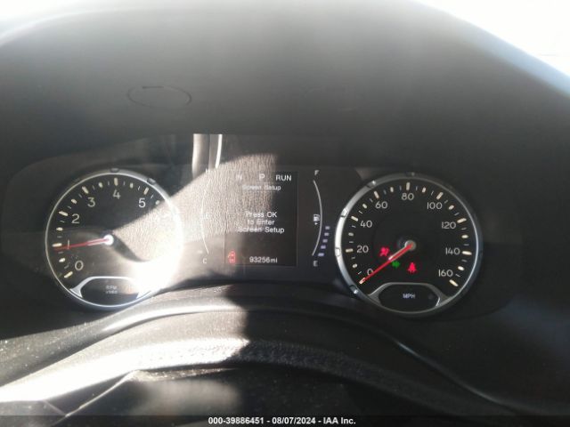 ZACNJABB3KPK08858 Jeep Renegade Latitude Fwd