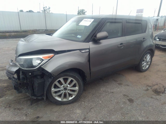 KIA SOUL + 2017 KNDJP3A54H7424473 Image 2