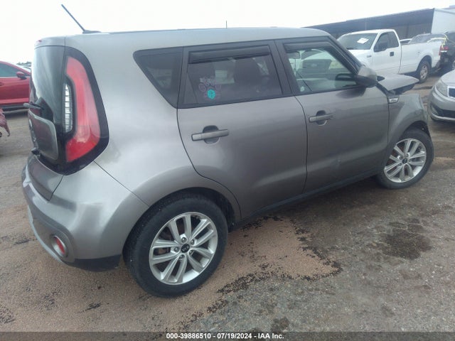KIA SOUL + 2017 KNDJP3A54H7424473 Image 4