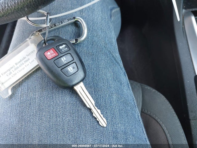 Toyota COROLLA LE 2019 5YFBURHE9KP897801 Image 11