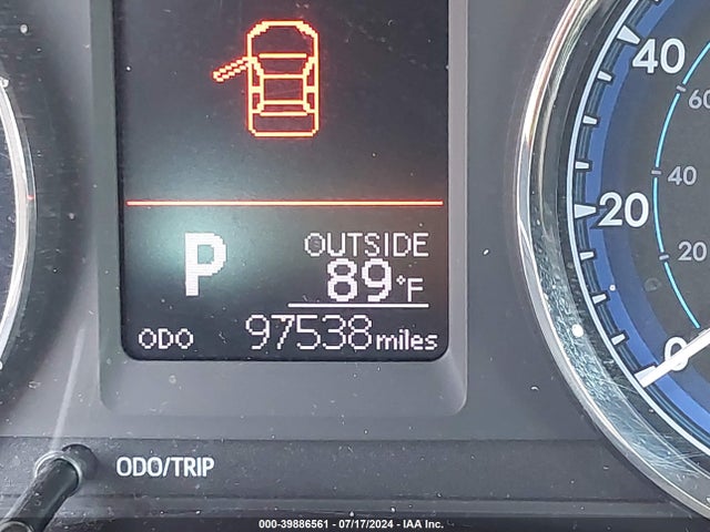 Toyota COROLLA LE 2019 5YFBURHE9KP897801 Image 16