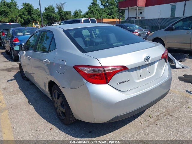 Toyota COROLLA LE 2019 5YFBURHE9KP897801 Image 3