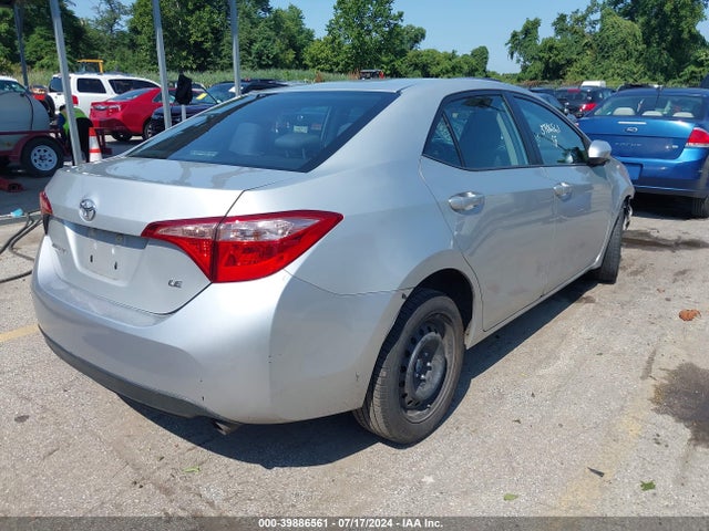 Toyota COROLLA LE 2019 5YFBURHE9KP897801 Image 4