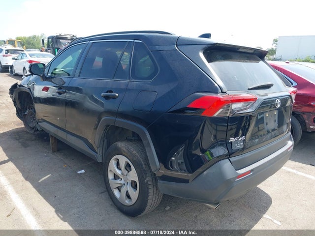 Toyota RAV4 LE 2020 JTMK1RFV6LD052730 Image 3