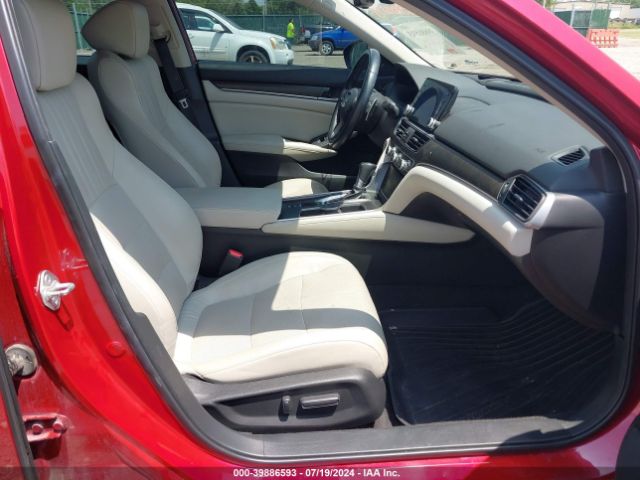 1HGCV1F97JA013979 Honda Accord Touring