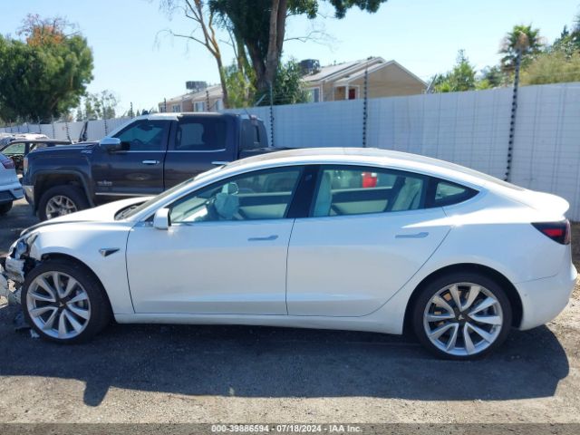 5YJ3E1EB1KF195559 Tesla Model 3 Long Range/performance