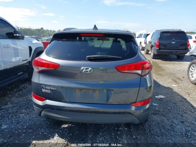 KM8J33A41JU692838 Hyundai TUCSON SEL