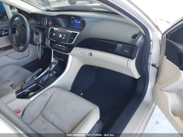 Honda ACCORD LX 2017 1HGCR2F39HA257312 Image 5