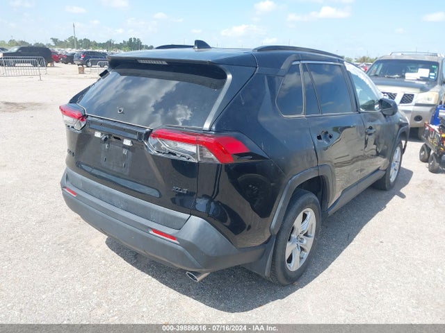 Toyota Rav4 Xle 2019 JTMW1RFV9KD024842 Image 4