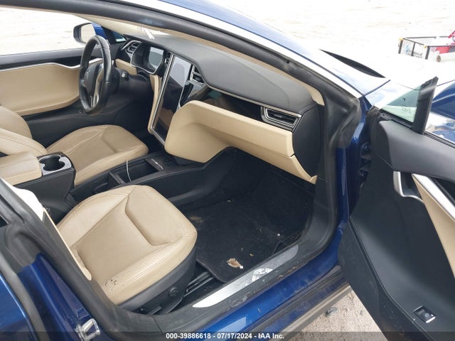 2016 TESLA MODEL S 5YJSA1E24GF133930 Photo 4