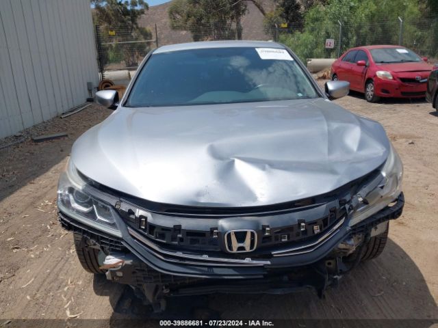 1HGCR2F33HA272887 Honda ACCORD LX