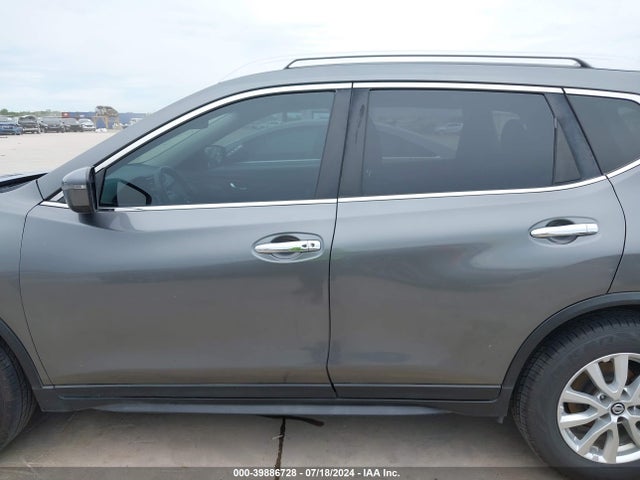 Nissan ROGUE SV 2017 JN8AT2MT7HW392208 Image 14
